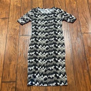 LulaRoe Dress - Short Sleeve Size Medium